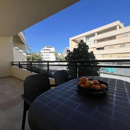 With Pool, Tennis & Gym By Homing * Torremolinos